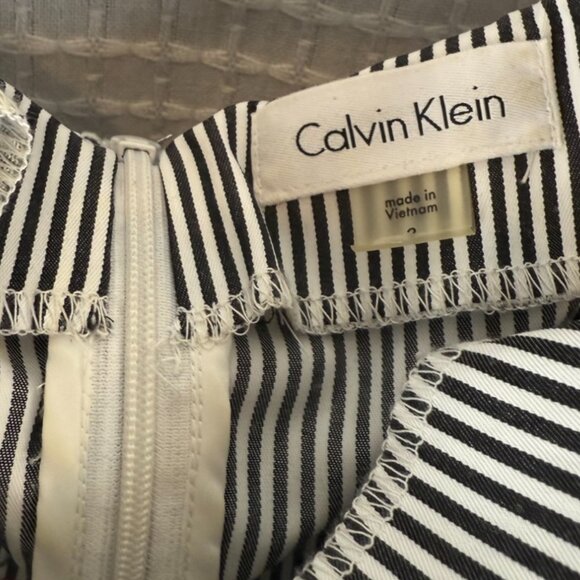 Calvin Klein Stripe and Rose Off The Shoulder Dress with Tie Waist - 2 - Picture 3 of 6